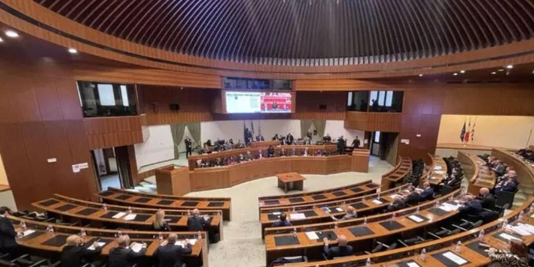 IL CONSIGLIO REGIONALE APPROVA IL DISEGNO DI LEGGE SALVA CASA